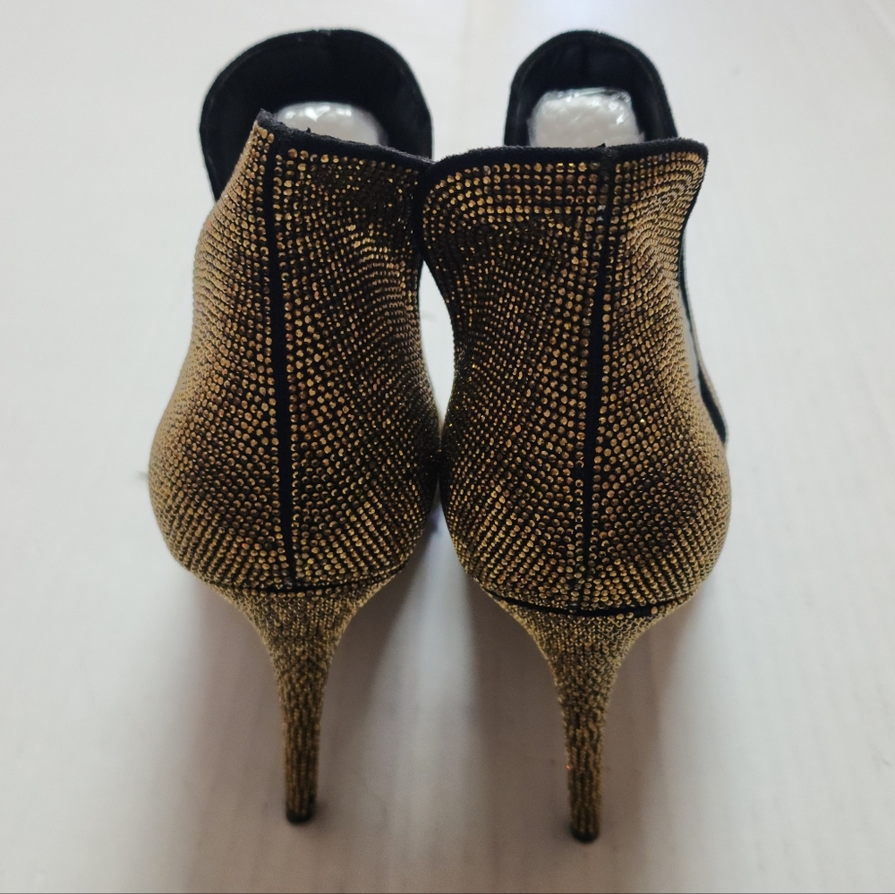 ALDO Gold Sparkle Heels - Picture 4 of 10